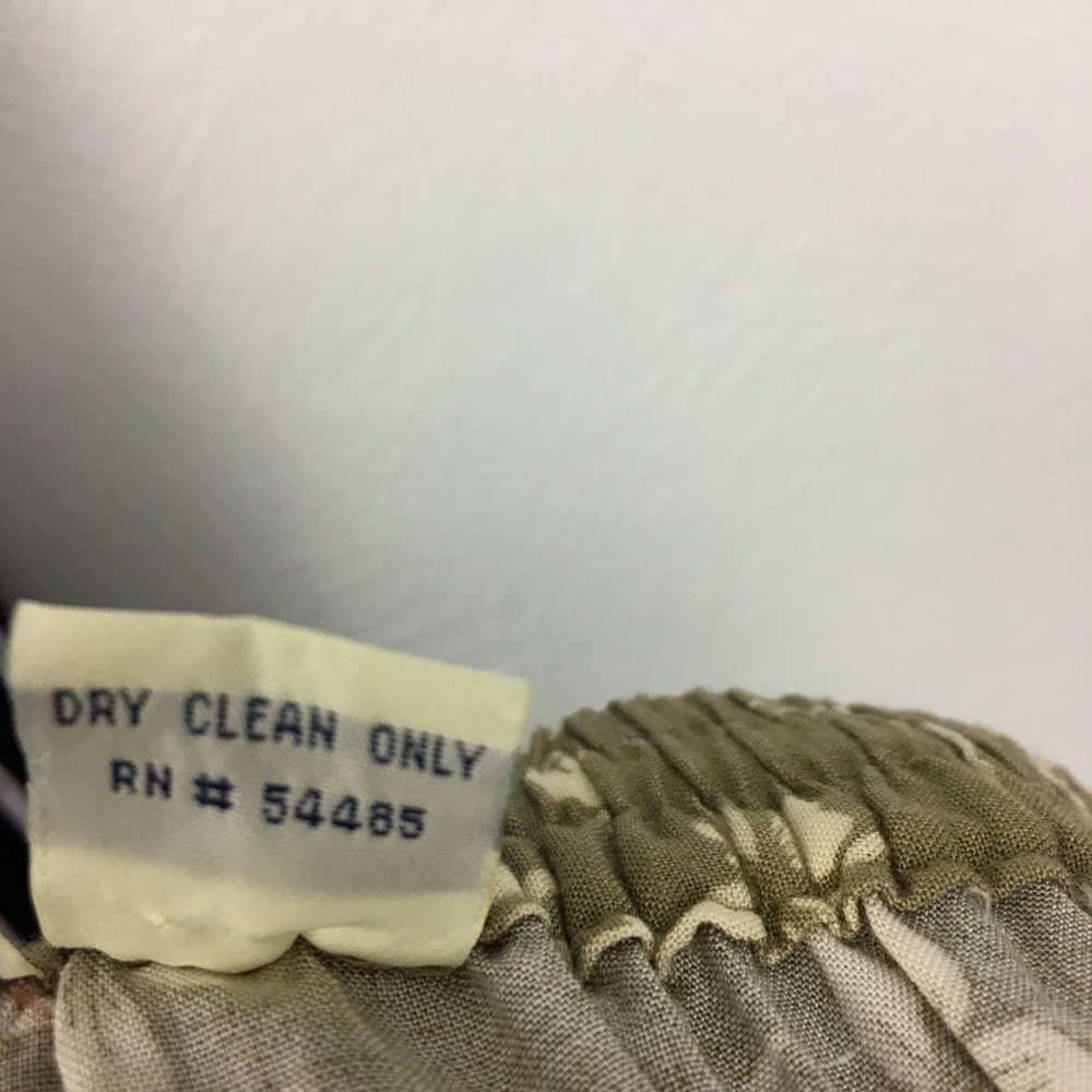 2/$20 American Eagle Outfitters Floral Pants - Picture 6 of 6